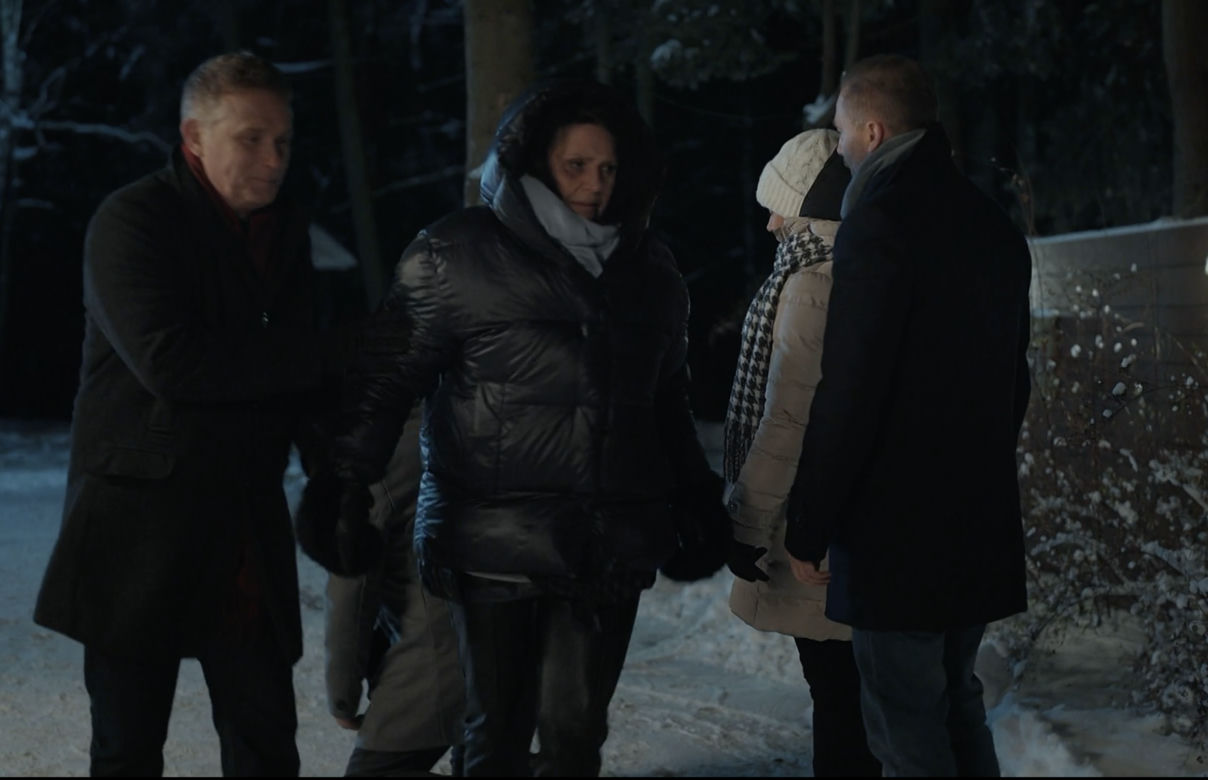 M jak miłość, odcinek 1718: Marysia (Małgorzata Pieńkowska), Artur (Robert Moskwa), Adam Werner (Jacek Kopczyński), Magda (Anna Mucha), Andrzej Budzyński (Krystian Wieczorek)