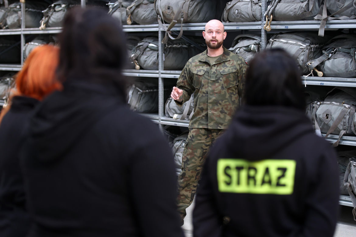 Szkolenia wojskowe "Trenuj z wojskiem" odbywają się w jednostkach 
