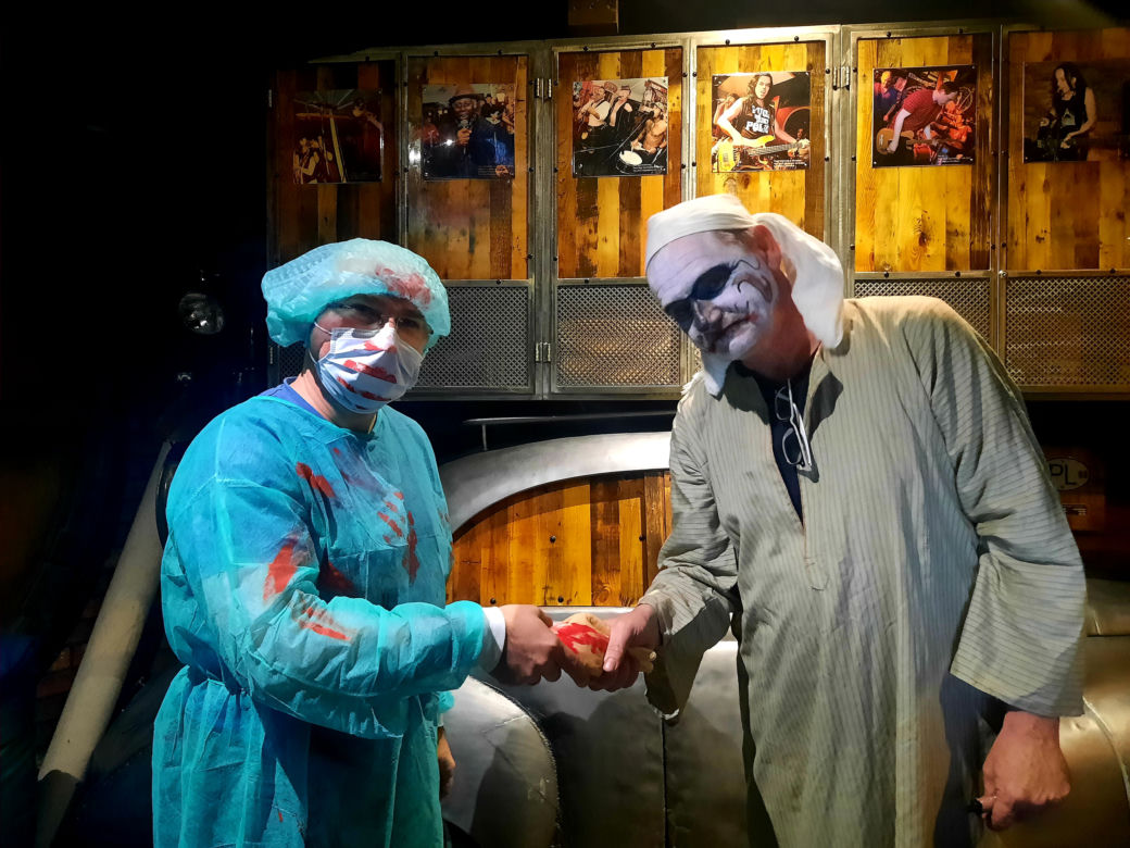 Halloweenowy turniej szachowy w Hard Rock Pubie Pamela. Torunianie i goście bawili się doskonale