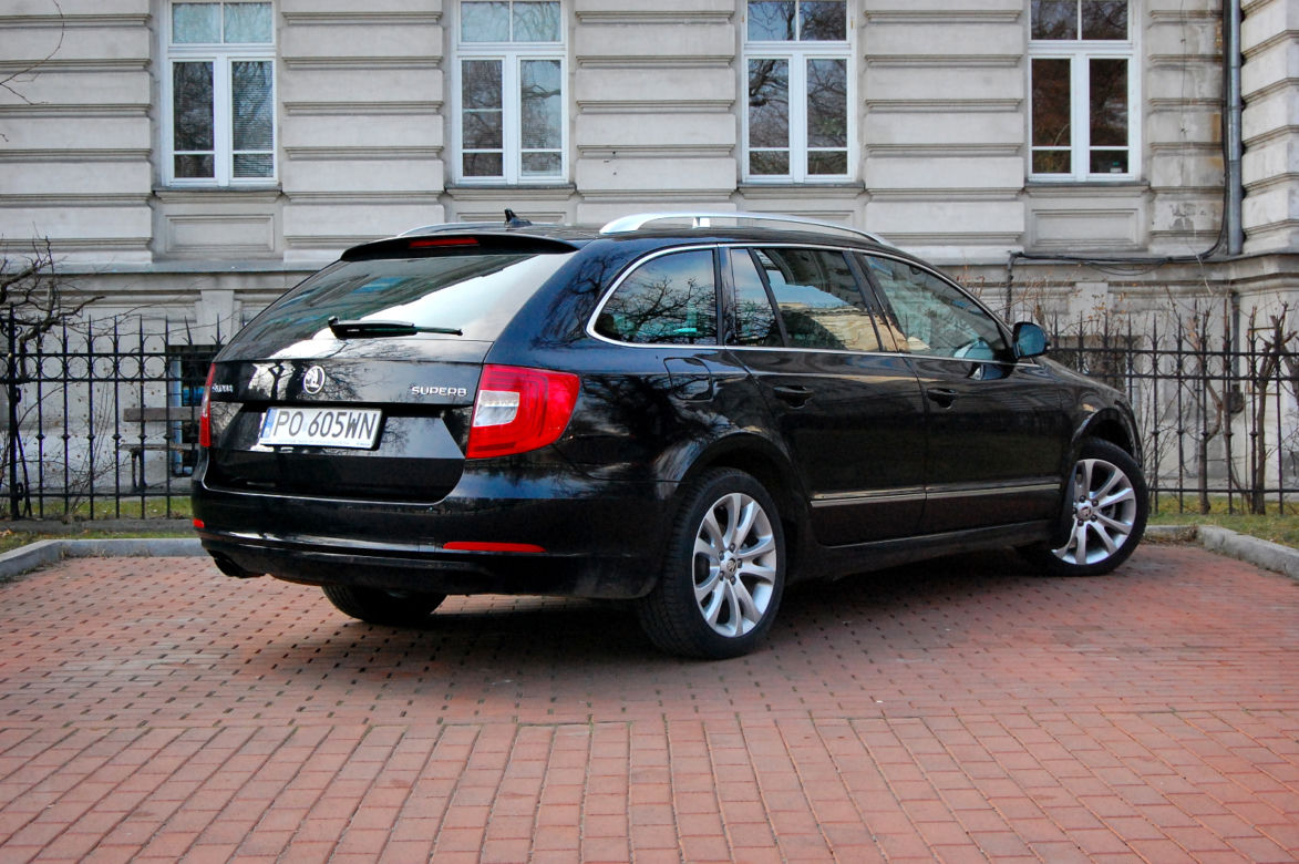 Skoda Superb Combi