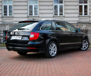 Skoda Superb Combi