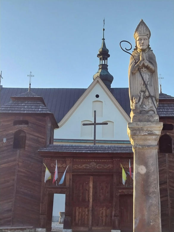 Kościół parafialny pw. Wniebowzięcia Najświętszej Maryi Panny w Krynkach 