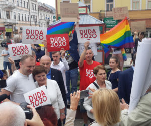 LGBT to nie ideologia - protest podczas wizyty Beaty Szydło
