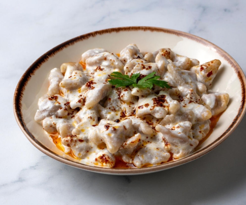 Makaron z tureckim twistem. Prosty, kremowy i absolutnie przepyszny