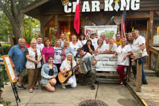 Z pieczonym świniakiem, karaoke i ogniskiem. Dolnoślązacy z Chicago zaszaleli na pikniku