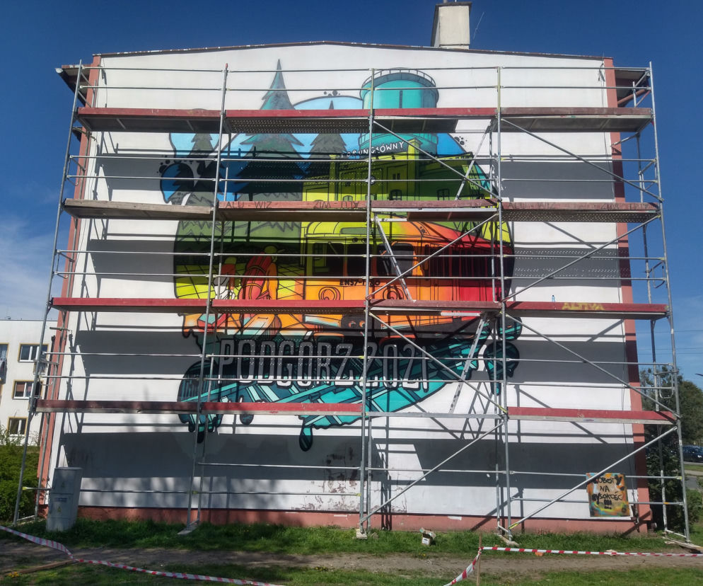  Toruński Podgórz nabiera koloru. Powstał tu pierwszy społeczny mural [AUDIO]
