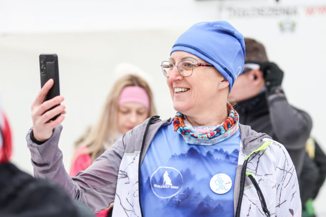 Wystrzał startera zamiast szampana. Tłumy powitały Nowy Rok na XX Śląskim Maratonie Noworocznym Cyborg