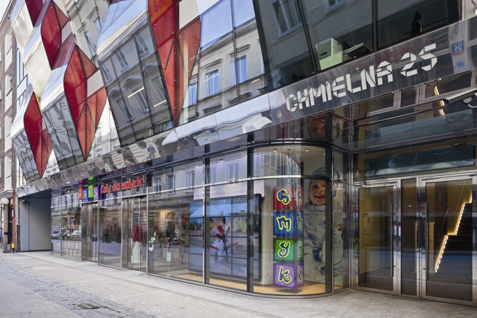 Budynek biurowo-usługowy Chmielna 25