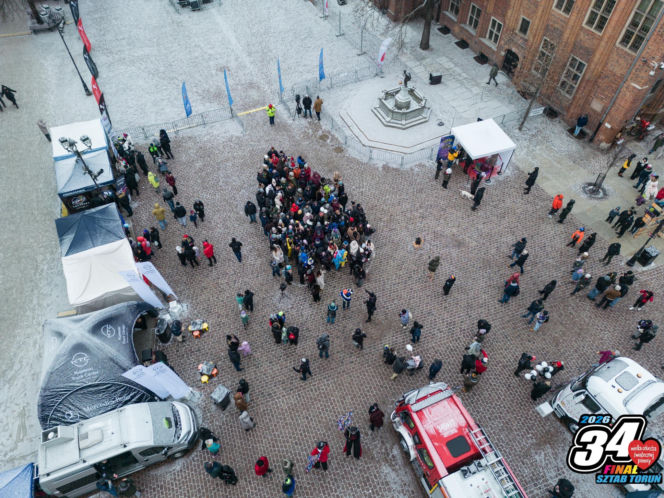 34. Finał Wielkiej Orkiestry Świątecznej Pomocy w Toruniu. Zdjęcia ze starówki