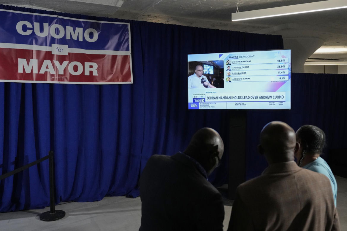 Zohran Mamdani pokonał Andrew Cuomo w demokratycznych prawyborach