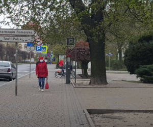 W czwartek został wprowadzony obowiązek zakrywania ust i nosa. 