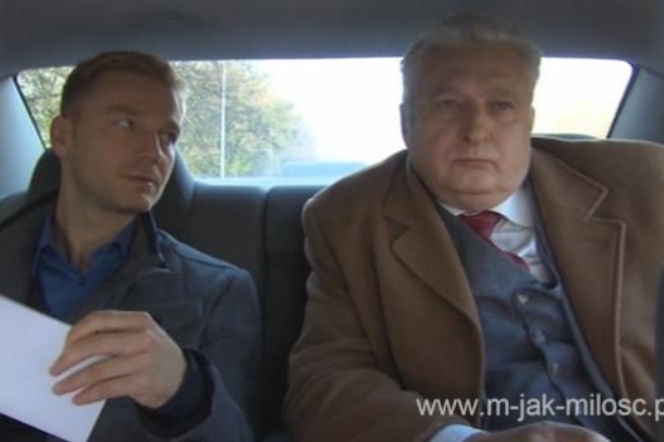 M jak miłość odc. 1043. Krupski (Andrzej Baranowski), Andrzej Budzyński (Krystian Wieczorek)