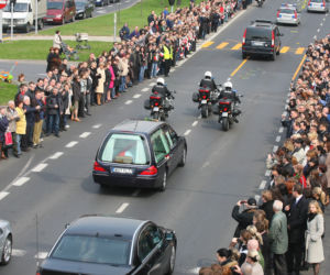 	Trumna z ciałem Marii Kaczyńskiej