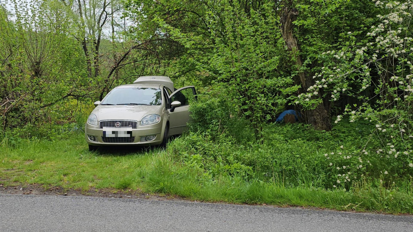 Zwłoki seniorki pod Rzeszowem [ZDJĘCIA]