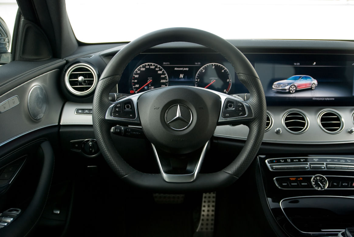 Mercedes-Benz E220d