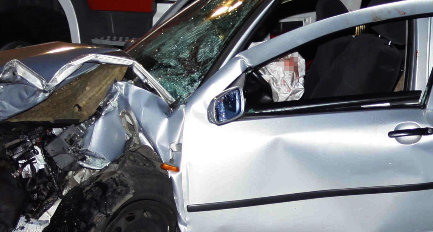 Tadeusz zginął próbując ratować Perełkę. Nocna podróż samochodem zakończona tragedią