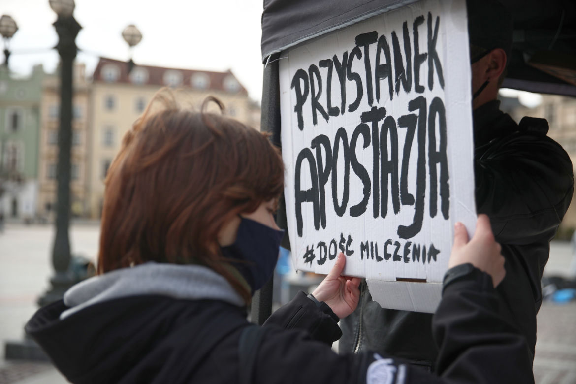Kraków IV przystanek apostazja
