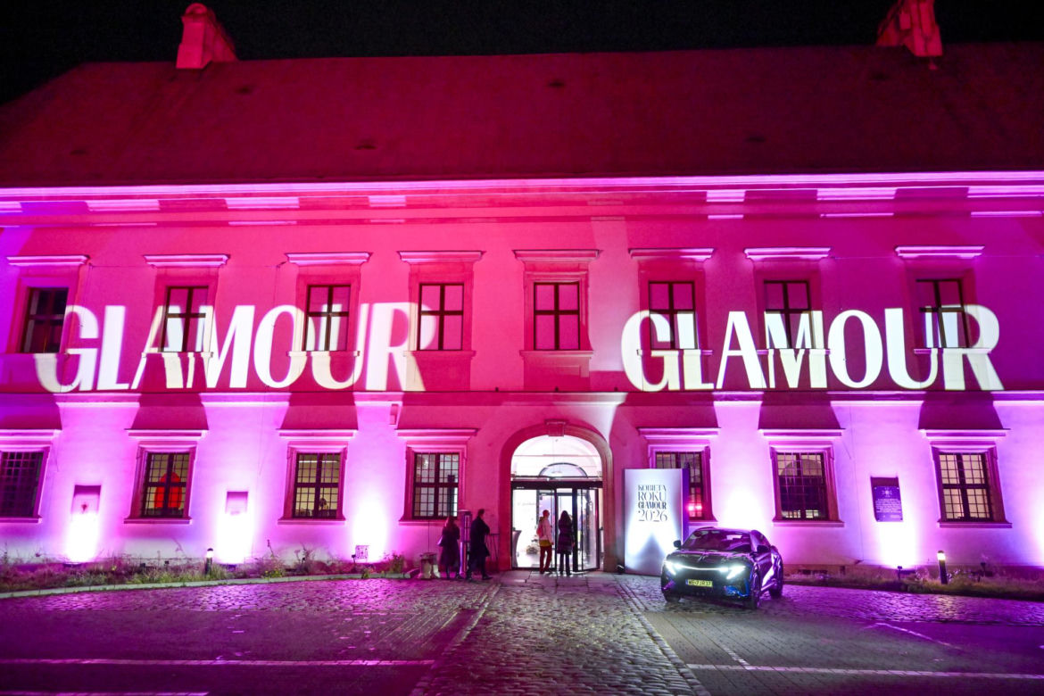 "Lalka", Roxie i gwiazda "M jak miłość" błyszczały w tłumie gwiazd. Odważne stylizacje na gali "Kobieta Roku Glamour" było