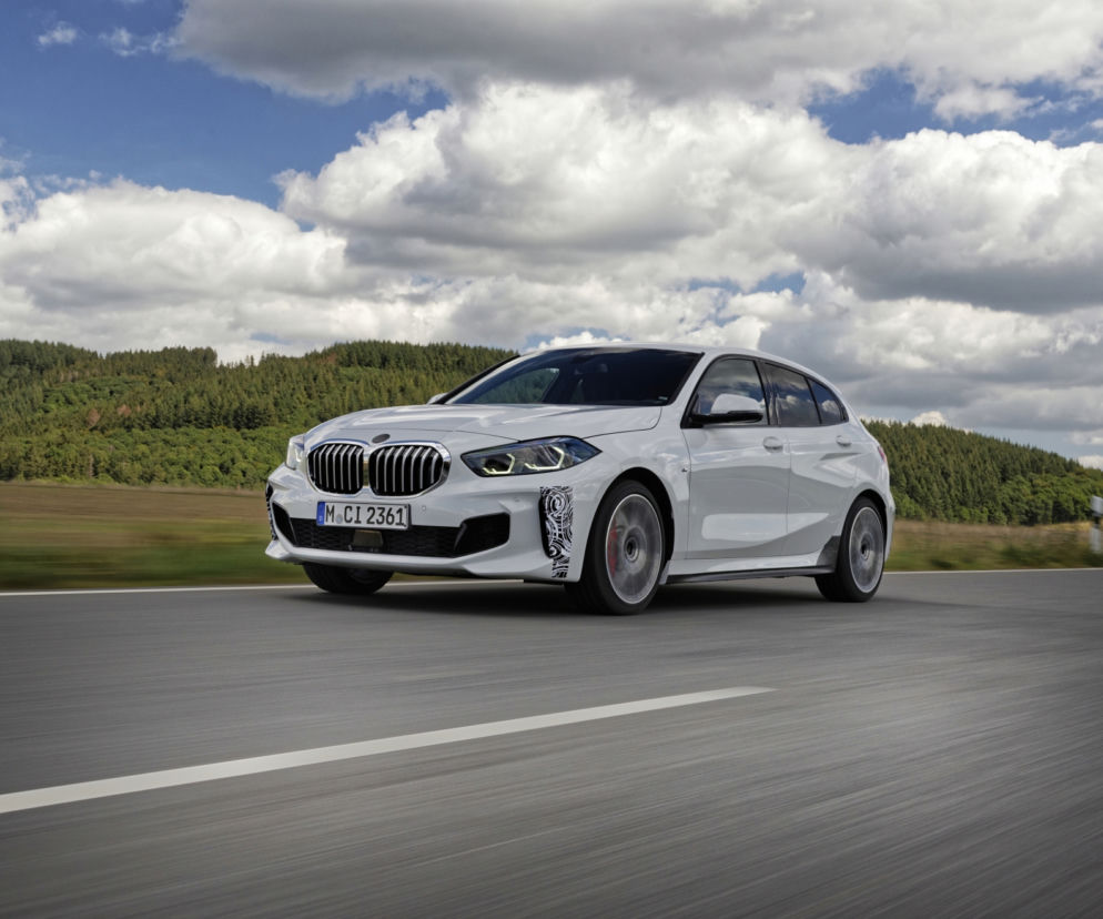 (2021) BMW 128ti - nowy przednionapędowy hot-hatch