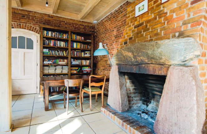 Dom w poniemieckiej szkole na Mazurach