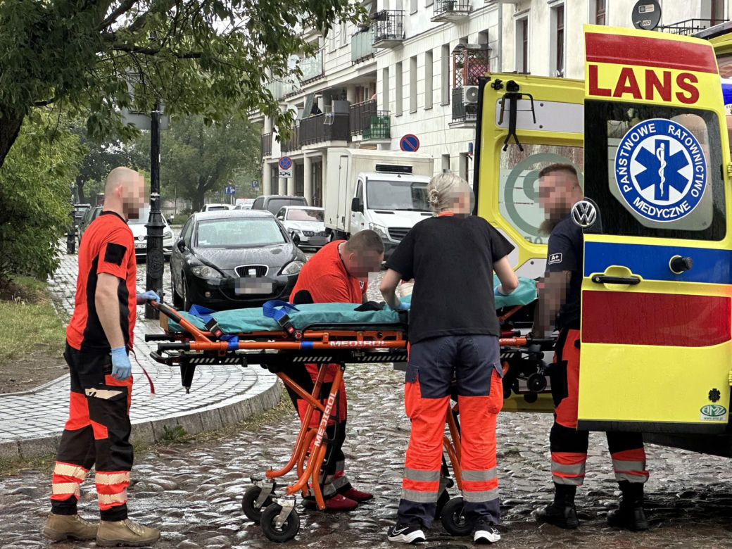 Tragedia na Pradze-Północ. Mężczyzna zginął po upadku z 6. piętra