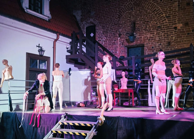 Za nami IV Festiwal Teatralny na Zamku w Liwie 2026