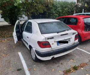 Wraki pojazdów znikają z krakowskich ulic. Strażnicy mają pełne ręce roboty 