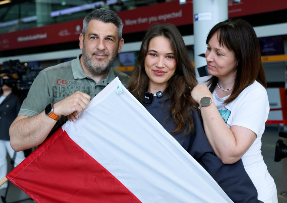 Alicja Szemplińska z rodzicami