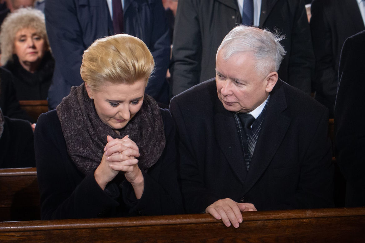 Czekali z pogrzebem na Kaczyńskiego