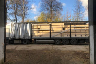 Dom z prefabrykatów drewniano-słomianych