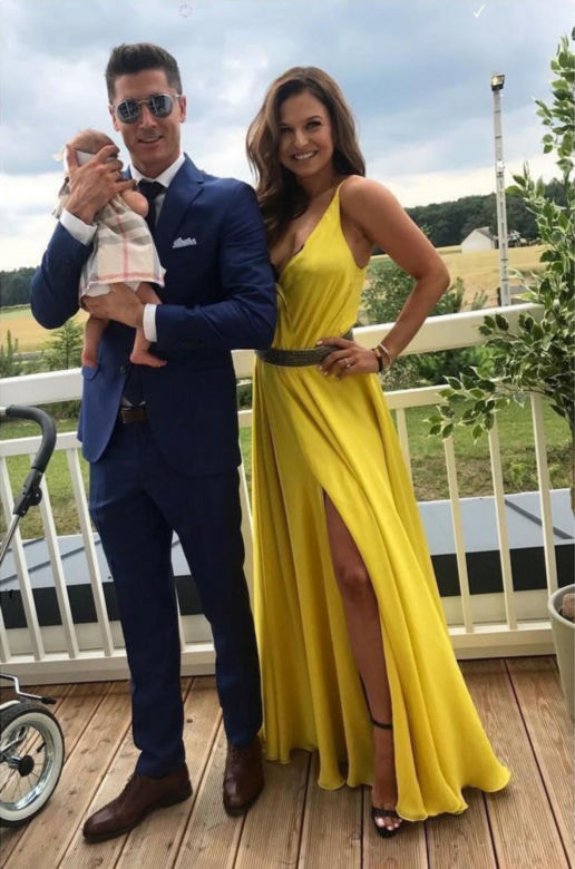 Anna Lewandowska z Robertem i córką Klarą 2017 r.