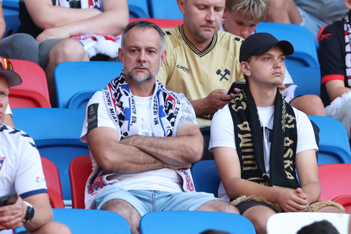 Zobaczcie zdjęcia kibiców z meczu Górnik - Fenerbahce i krótkie podsumowanie środowego spotkania na se.pl