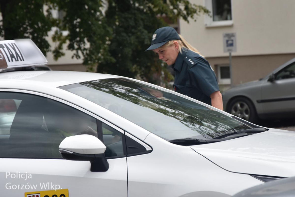 Gorzowska policja skontrolowała kierowców taksówek. Posypały się mandaty!