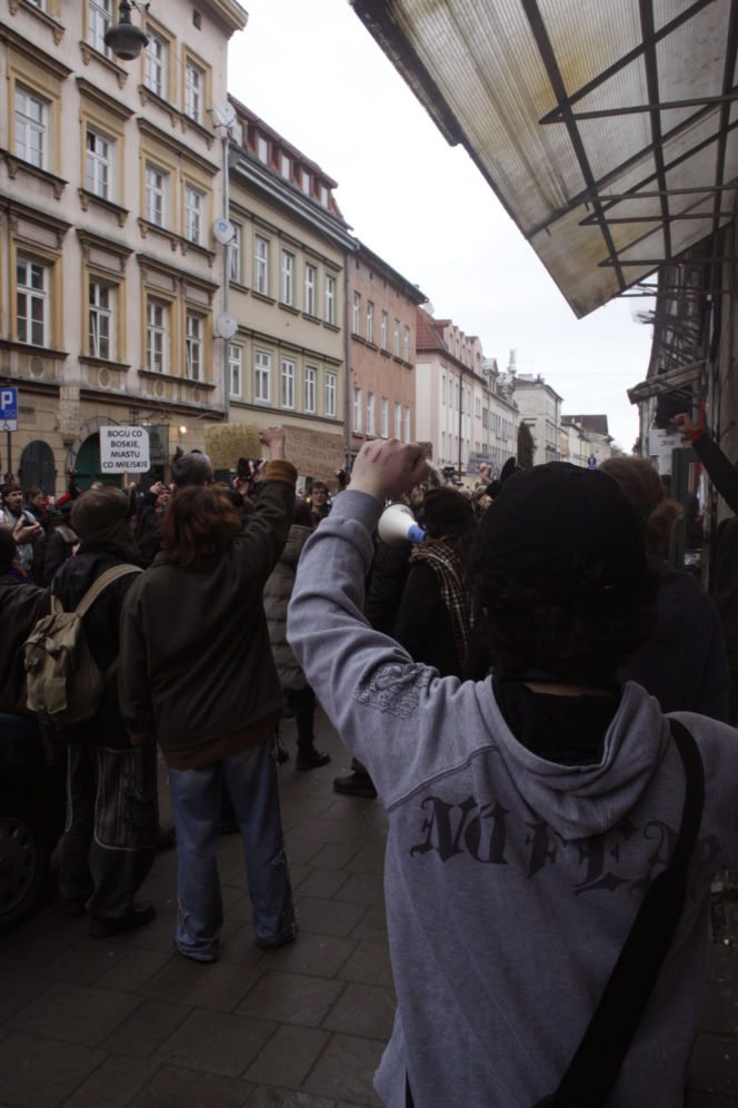 Protesty na krakowskim Kazimierzu w obronie kamienic