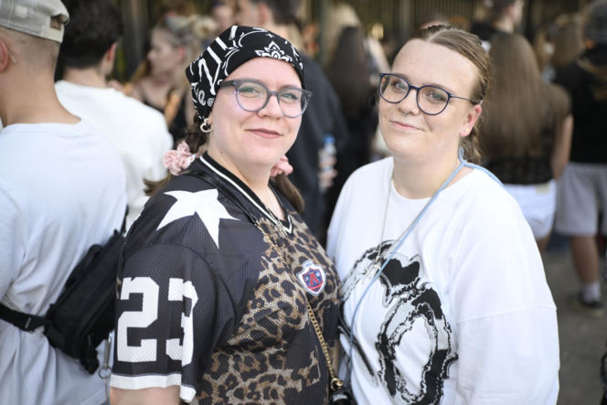 Drugi koncert The Weeknd w Warszawie. Najwierniejsi fani nie przestraszyli się morderczego upału. Znajdź się na zdjęciach