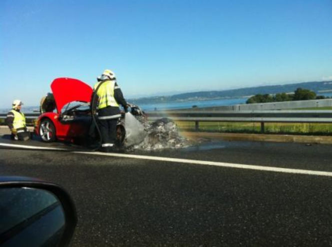 Ferrari 458 Italia spłonęło w Szwajcarii
