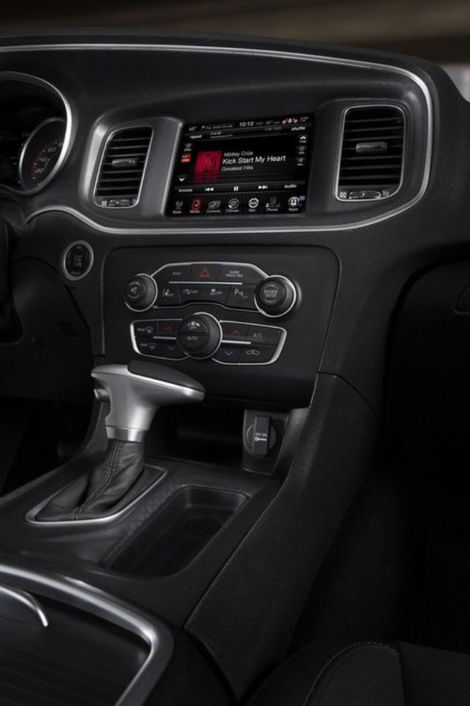 Dodge Charger po faceliftingu