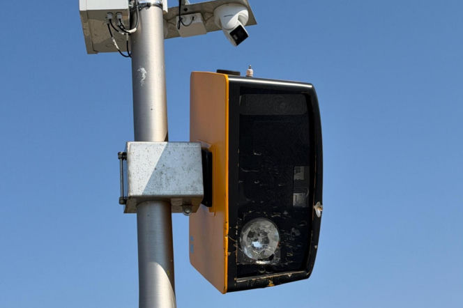 Znowu zniszczyli fotoradar w Al. Jerozolimskich! Wydano już 130 tys. zł ...