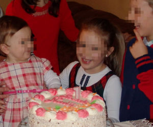 Skawiny samobójstwo rozszerzone matka wisielec dzieci