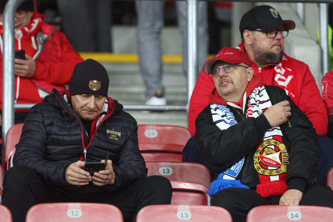 Widzew Łódź - Górnik Zabrze: Zdjęcia kibiców i zawodników z klasyku w ramach 12. kolejki PKO BP Ekstraklasy