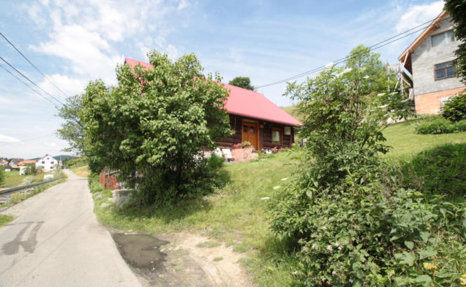 Niezwykła wieś w Beskidach na granicy trzech państw