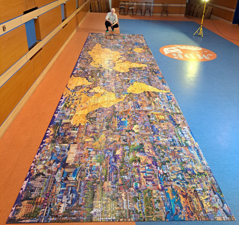 Mieszkaniec Turku złożył największe puzzle na świecie. Poznajcie Krzysztofa Szczecińskiego