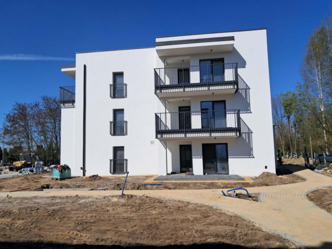 Starachowice. Budowa nowych bloków przy Polnej. Klucze trafią do mieszkańców już w wakacje