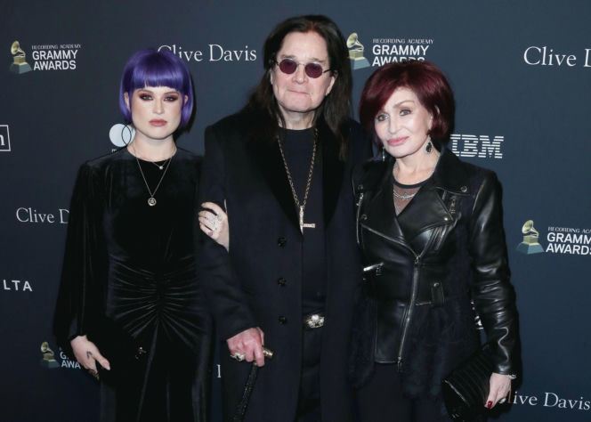 Tak brzmi ostatnia, wiadomość, którą Ozzy Osbourne wysłał do swojej córki. Legendarny muzyk zmarł nagle rok temu
