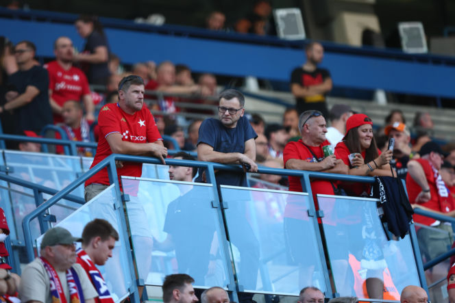 Wisła Kraków - Wieczysta Kraków: Zdjęcia kibiców i zawodników z meczu 6. kolejki PKO BP Ekstraklasy
