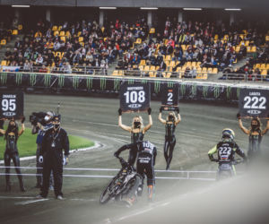Bartosz Zmarzlik obronił tytuł mistrza świata na Motoarenie. Zdjęcia z toru i trybun