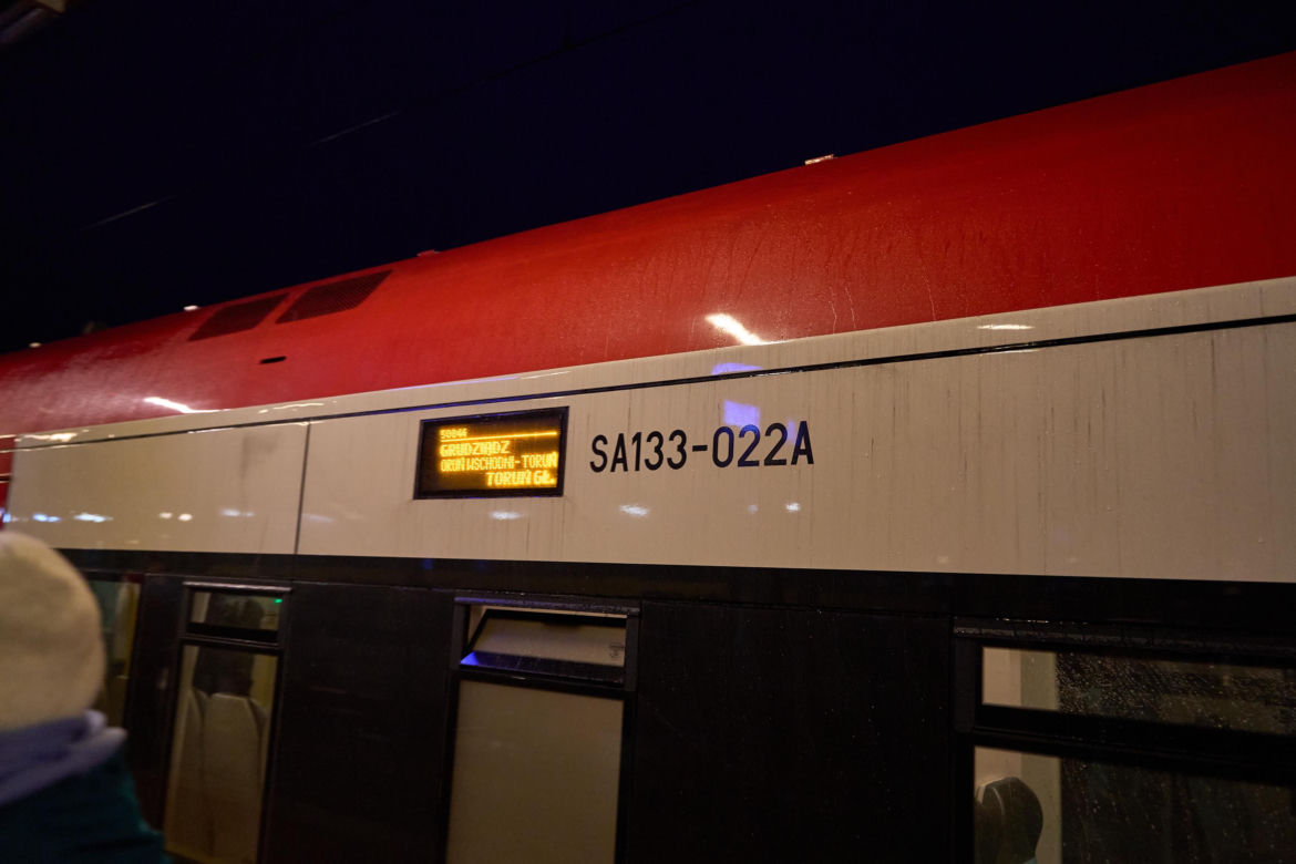 Dodatkowe pociągi ruszyły z Torunia do Czernikowa