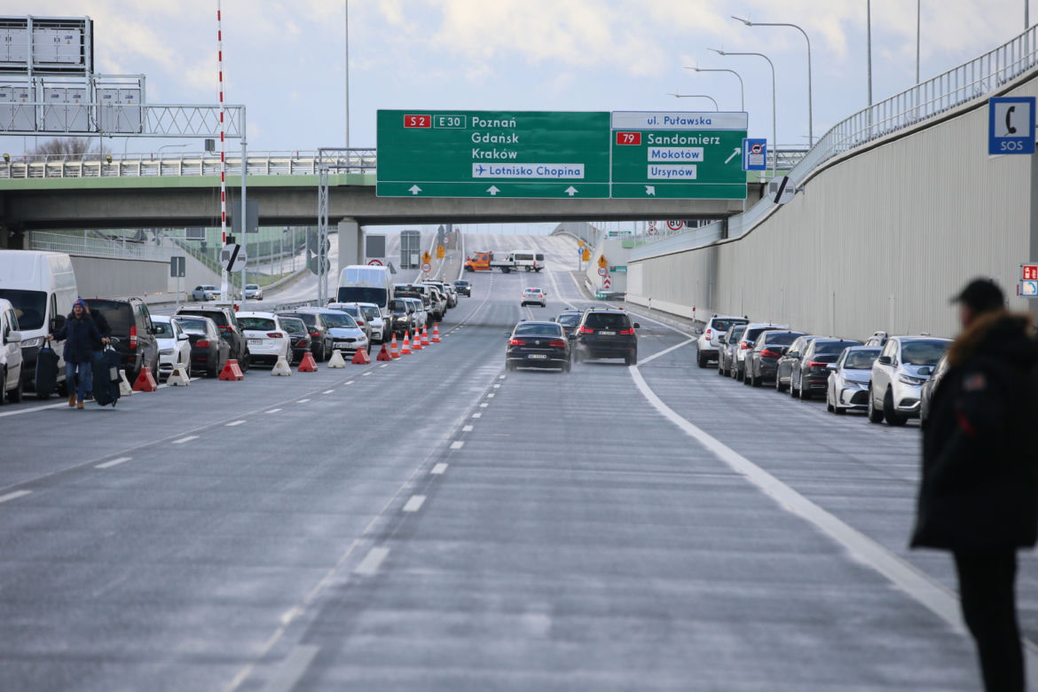 Trzask, prask i tunel otwarty. Kierowcy mogą korzystać już z całej Południowej Obwodnicy Warszawy