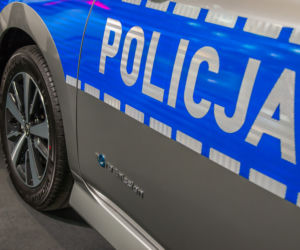 Nissan LEAF, elektryczny radiowóz