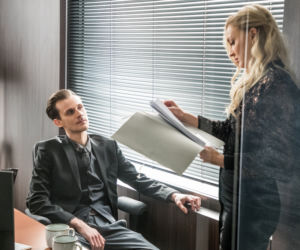 Papiery na szczęście, odcinek 10: Sandra (Weronika Malik), Mateusz (Marcel Sabat)